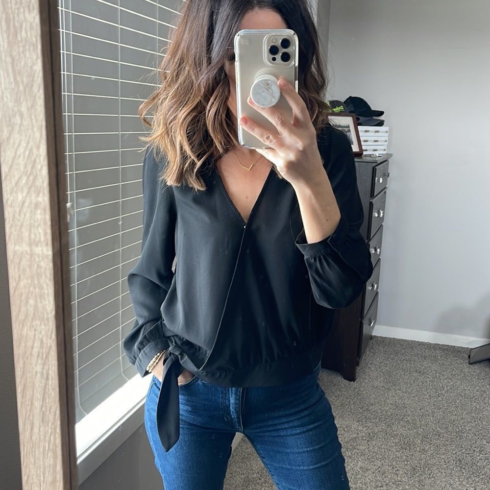 Cross wrap front blouse - Picture 2 of 3